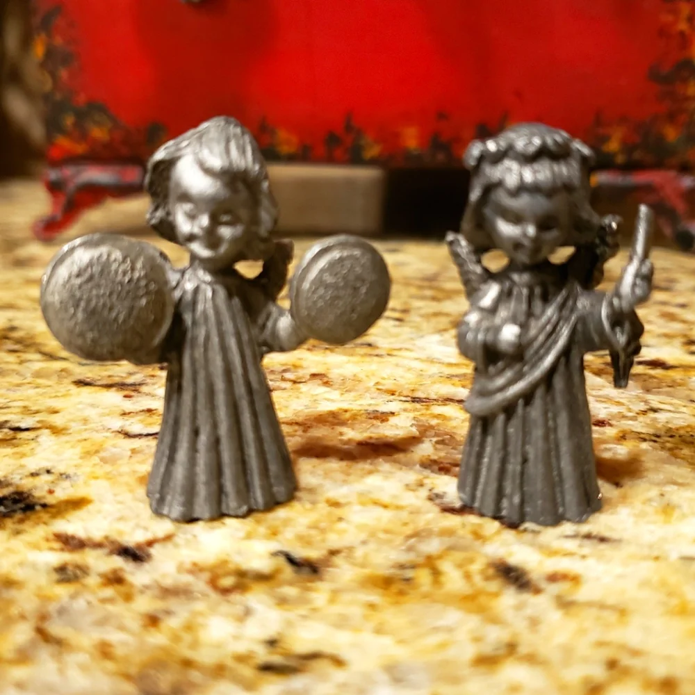 VINTAGE LILLIAN VERNON Mini Pewter Musical